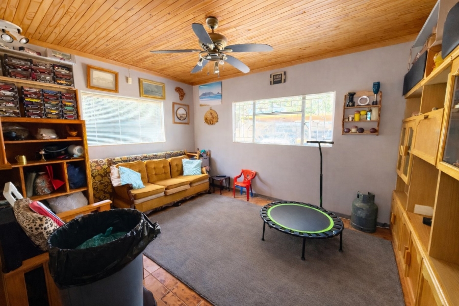 3 Bedroom Property for Sale in Langenhovenpark Free State